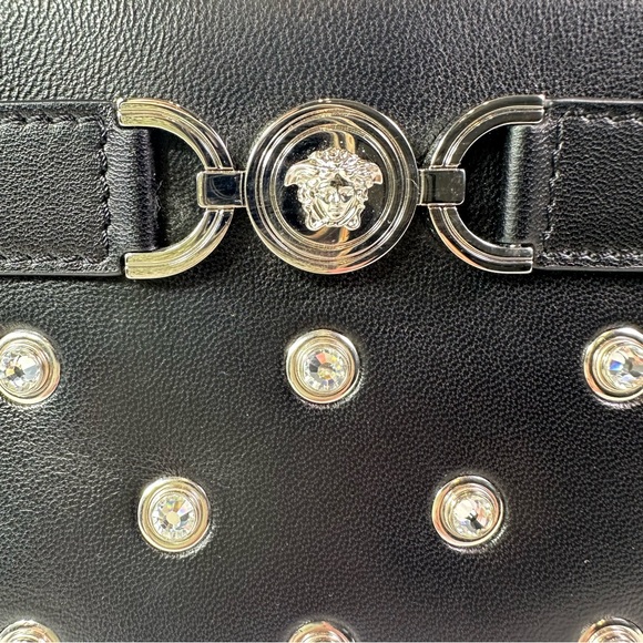 NEW! Versace Crystal Medusa 95 Studded Clutch Black Lamb Leather - Picture 4 of 12